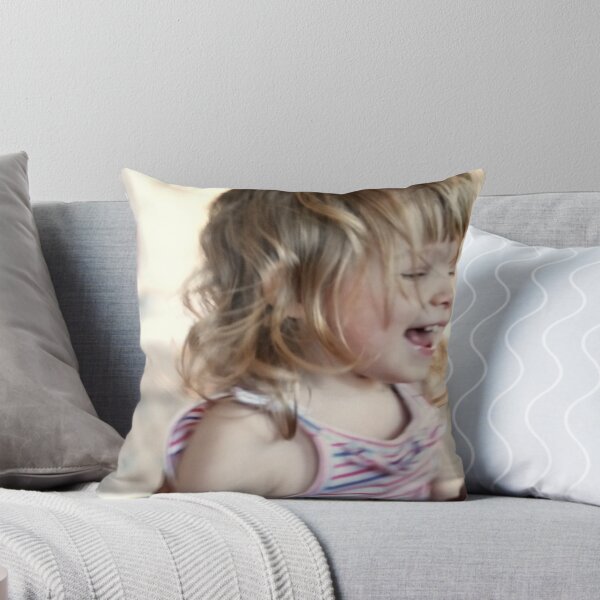 Item preview, Risa designed and sold by Richard Owen.