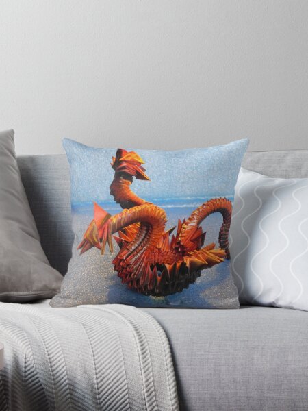 Drago a due teste Throw Pillow