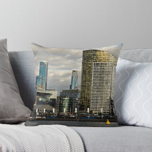 Aperçu de l'œuvre Skyline créée et vendue par Keith Irving.