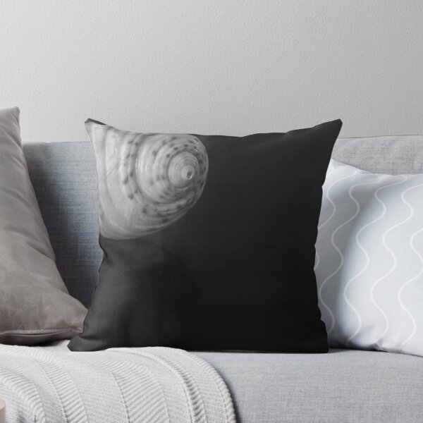 Artikelvorschau, Sea Shell Reflection entworfen und verkauft von Tamara Dandy.