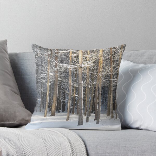Artikelvorschau, Just a few trees - Photo entworfen und verkauft von Luci Feldman.