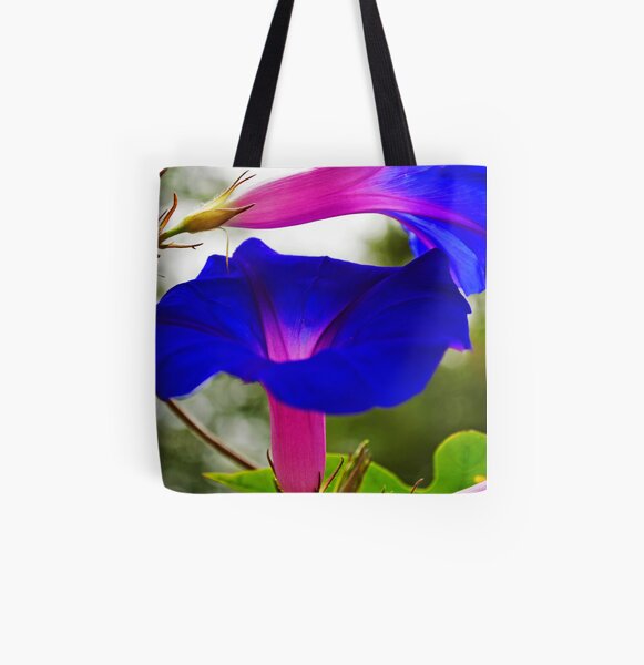 MORNING GLORY ARABESQUE All Over Print Tote Bag