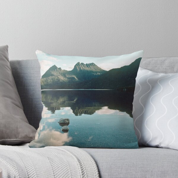 Artikelvorschau, Dove Lake Cradle Mtn National Park 19780128 0015 entworfen und verkauft von Fred Mitchell.