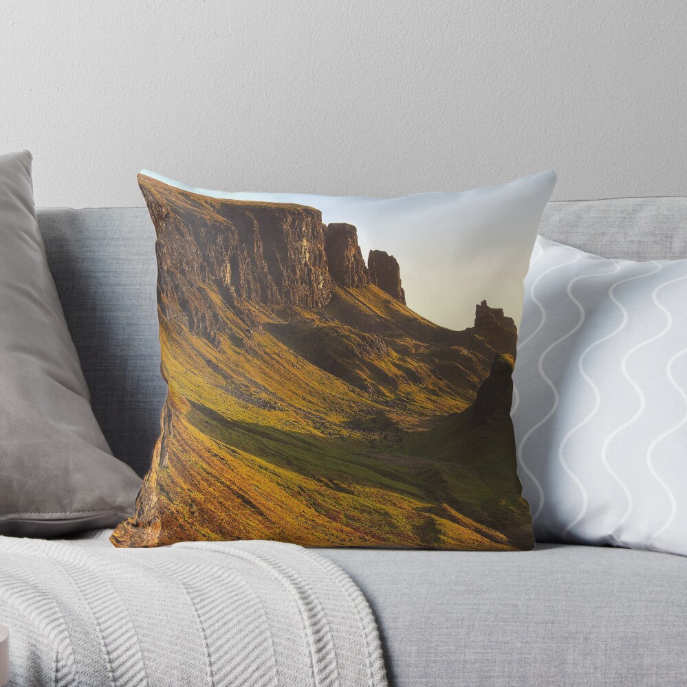 Quiraing (1) Throw Pillow