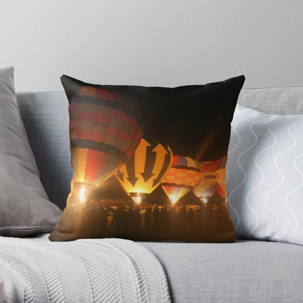 Balloon Night Glow, Renmark 20ll. Throw Pillow