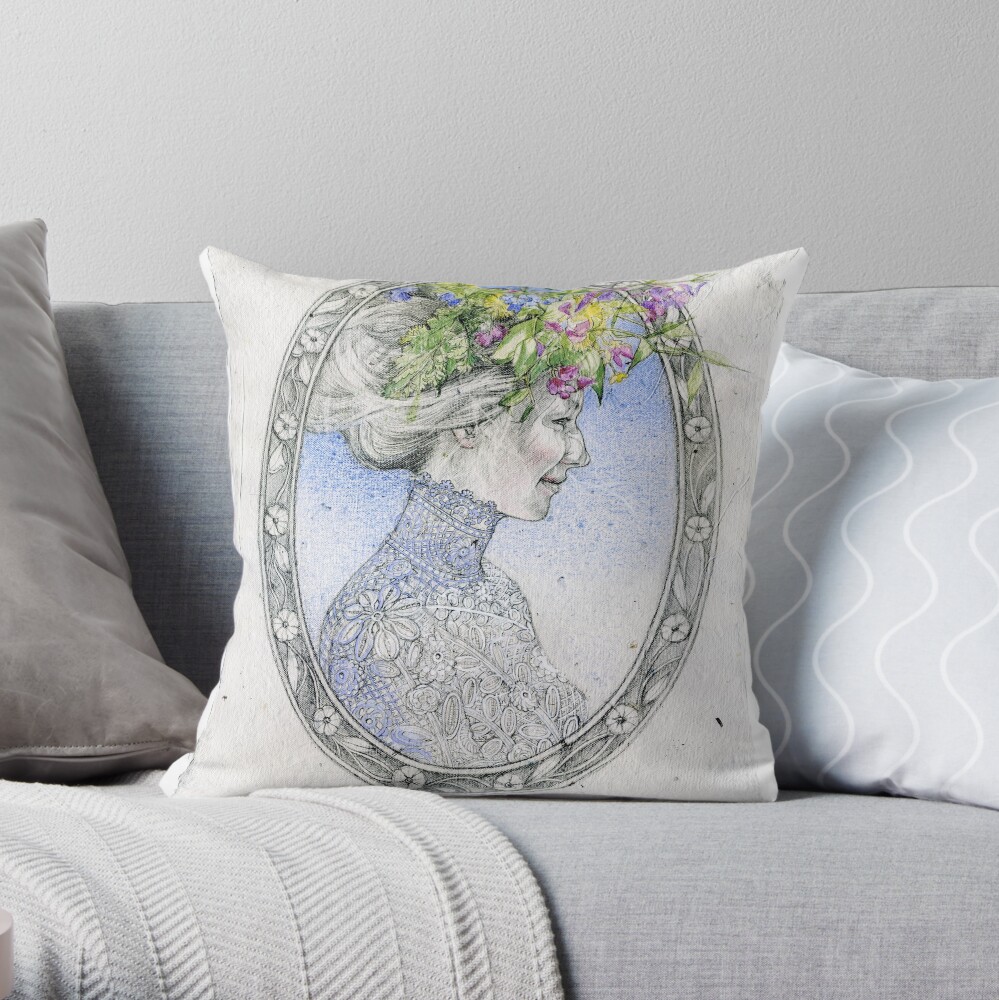 ESPERANCE Throw Pillow