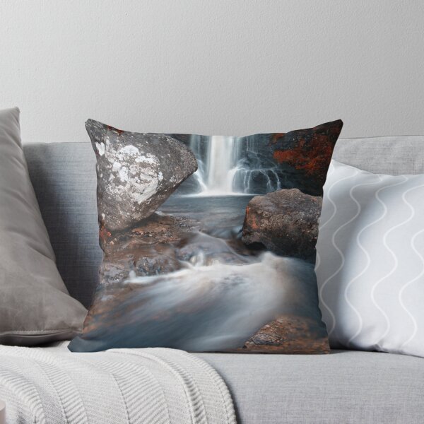 Artikelvorschau, Inversnaid Waterfall entworfen und verkauft von Chris Cherry.