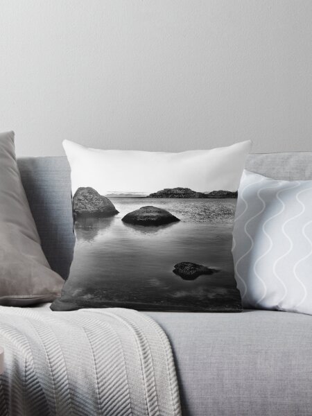 Artikel-Vorschau von Pyramid lake at sunrise, designt und verkauft von Jeffrey  Sinnock.