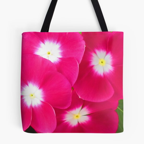 Artikelvorschau, Creation in pink with white and a little bit yellow on a green background entworfen und verkauft von Bernhard Matejka.