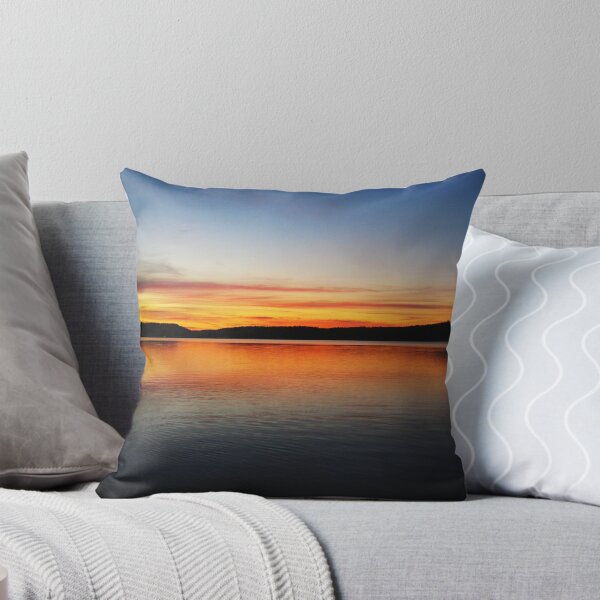 Aperçu de l'œuvre Sunset Lake créée et vendue par Alexandra Strömgren.