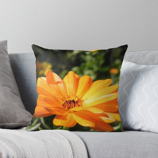 Artikelvorschau, Yellow Flower entworfen und verkauft von Duncan Rowe.