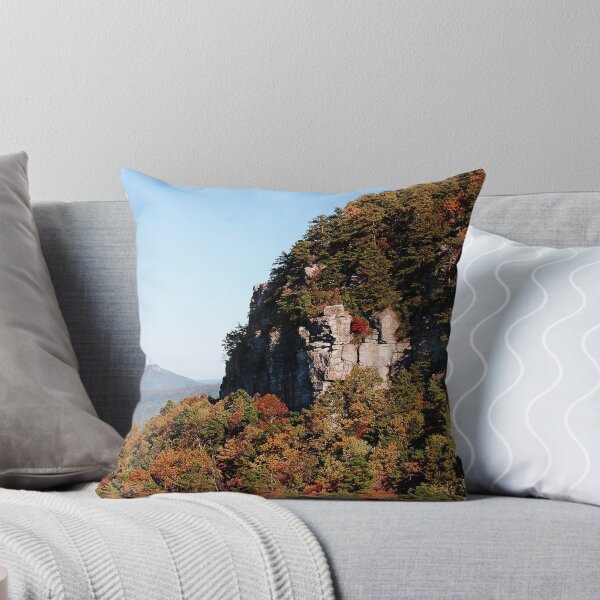 Artikelvorschau, Pilot Mountain State Park entworfen und verkauft von Sandy Woolard.