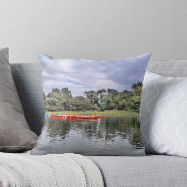 Artikelvorschau, The Boating Lake. entworfen und verkauft von Lilian Marshall.