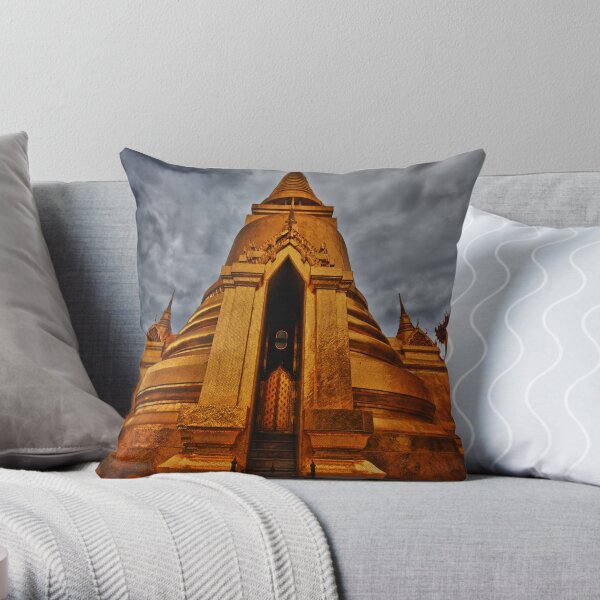 Wat Phra Kaew Throw Pillow