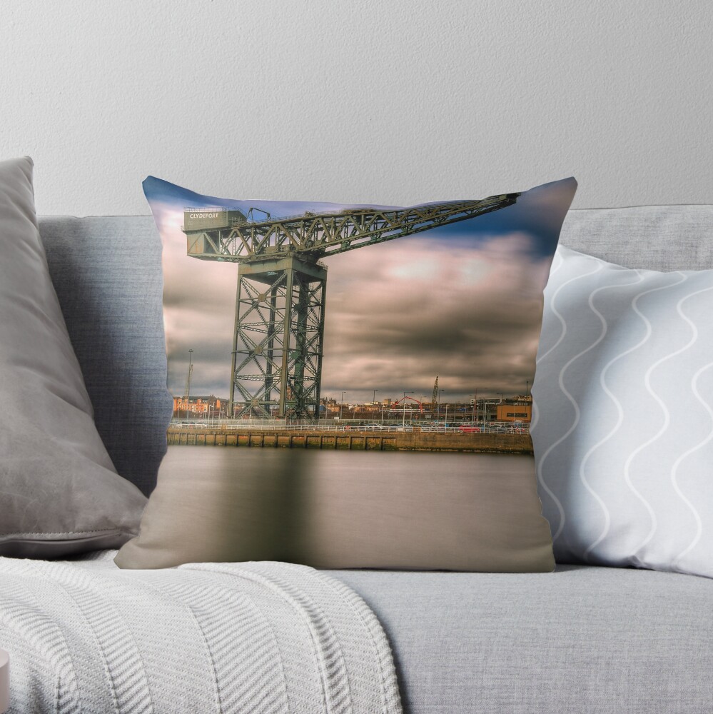 Finnieston Crane (1) Throw Pillow