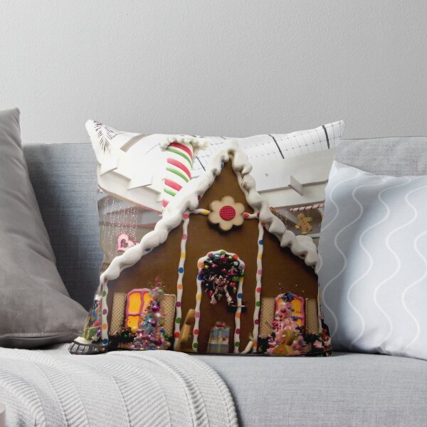 Artikelvorschau, Gingerbread House entworfen und verkauft von R&PChristianDesign &Photography.