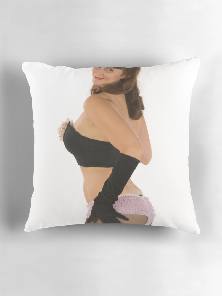 Thumbnail 3 of 4, Pillow, 05 designed and sold by cable.