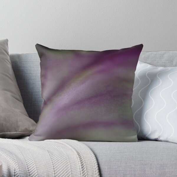 vein tree Throw Pillow