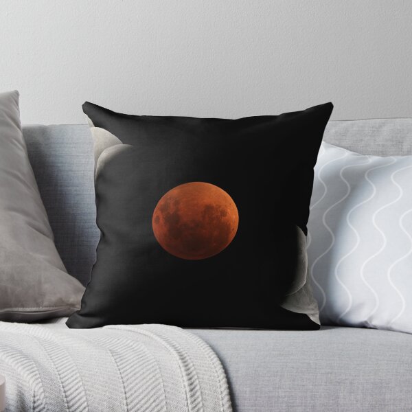 2007 Lunar Eclipse Throw Pillow