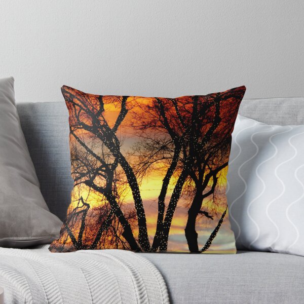 Artikelvorschau, Colorful Silhouetted Trees 15 entworfen und verkauft von Bo Insogna.