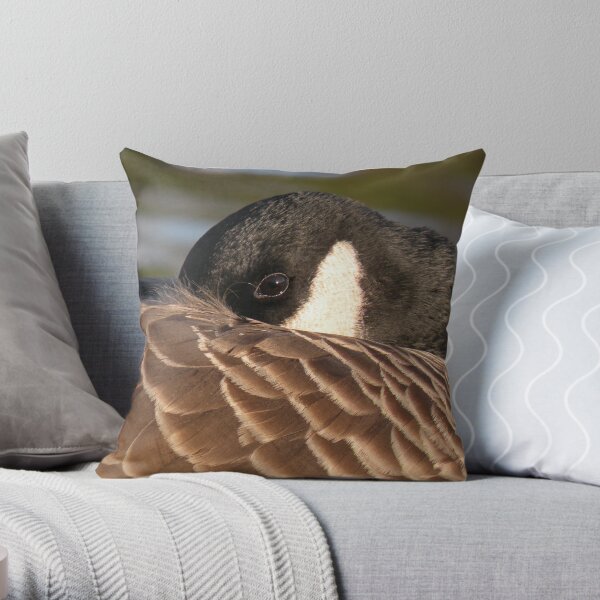 Wild goose Throw Pillow