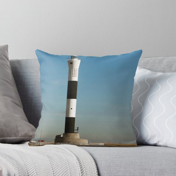 Artikelvorschau, New Lighthouse II entworfen und verkauft von Ashley Crombet-Beolens.