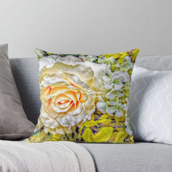 Aperçu de l'œuvre Peach Kissed White Rose with Herb and Flower Accents créée et vendue par Jane Neill-Hancock.