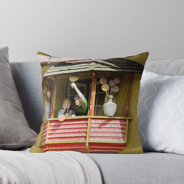 Item preview, Hansel and Gretel designed and sold by Anne Scantlebury.