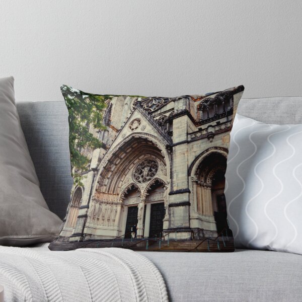 Artikelvorschau, St. John The Divine  entworfen und verkauft von WireKat.