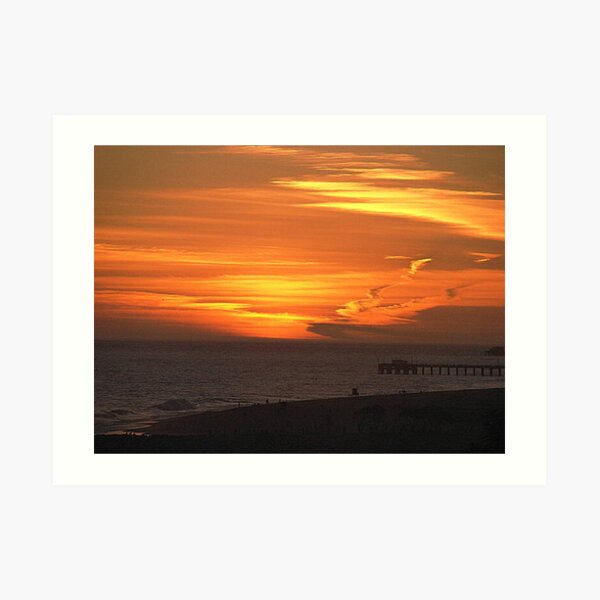 goodnight in reds Art Print