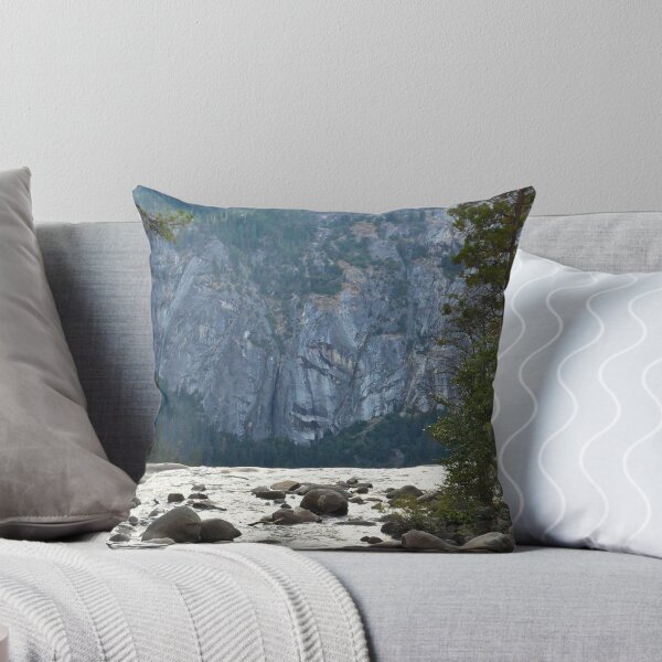 Item preview, Donde el río fluye en Yosemite designed and sold by EarthPhoenix.