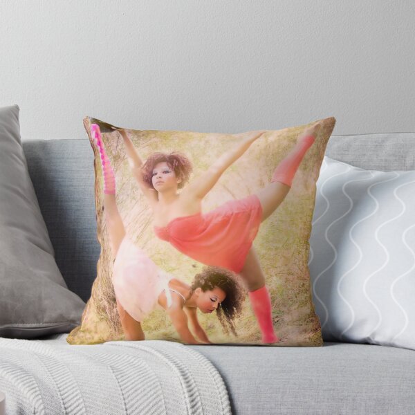Item preview, Cirque de Grâce designed and sold by Marny Barnes.