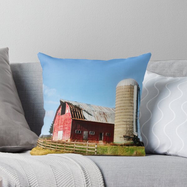 Artikelvorschau, Vintage Barn and Silo entworfen und verkauft von Claude Johnson.