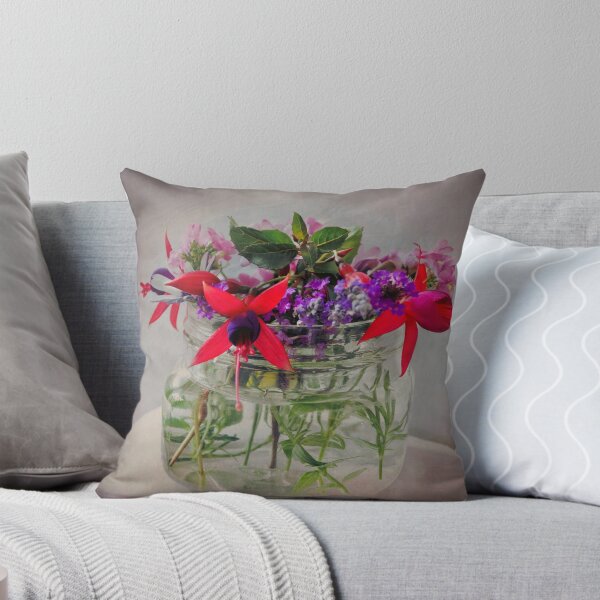 Artikelvorschau, Last of the summer flowers entworfen und verkauft von inkedsandra.