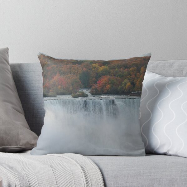 Artikelvorschau, Autumn at the American falls in Niagara entworfen und verkauft von Junec.