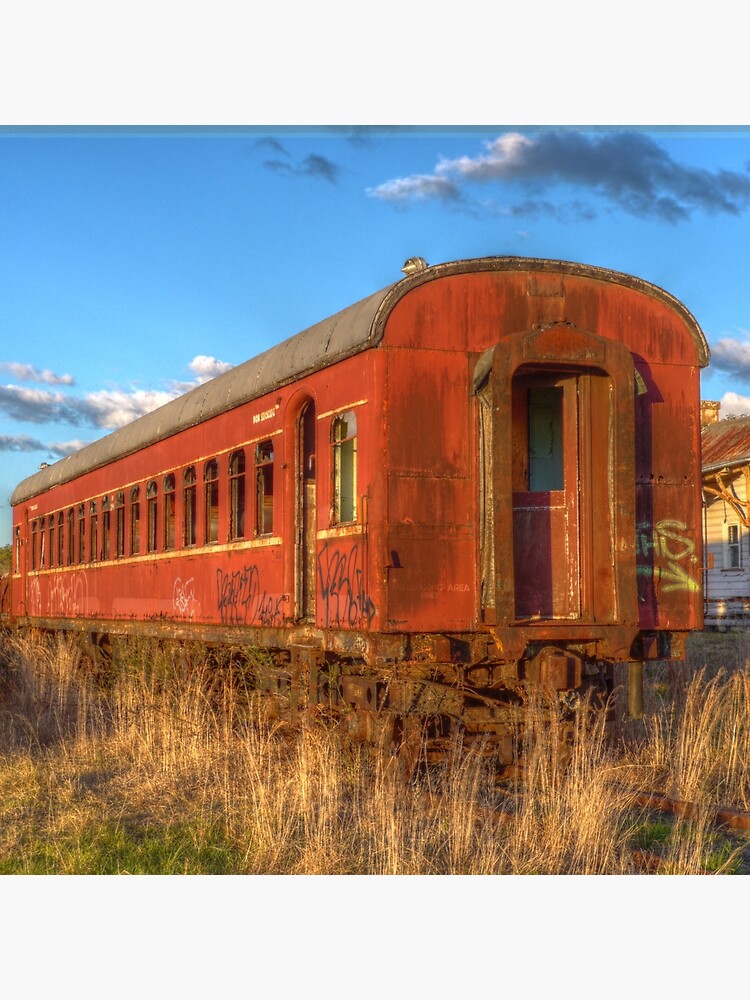 Off the rails by theoddshot