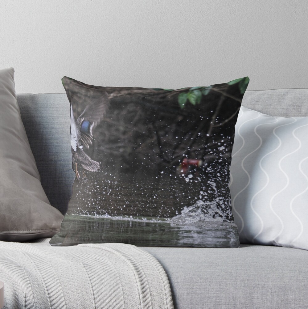 Take off! Throw Pillow