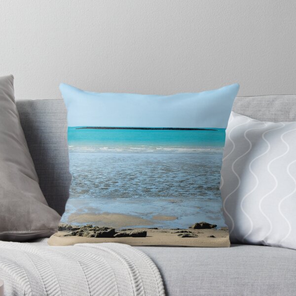 Item preview, Isla frente a la costa en Tichella designed and sold by Colin White.