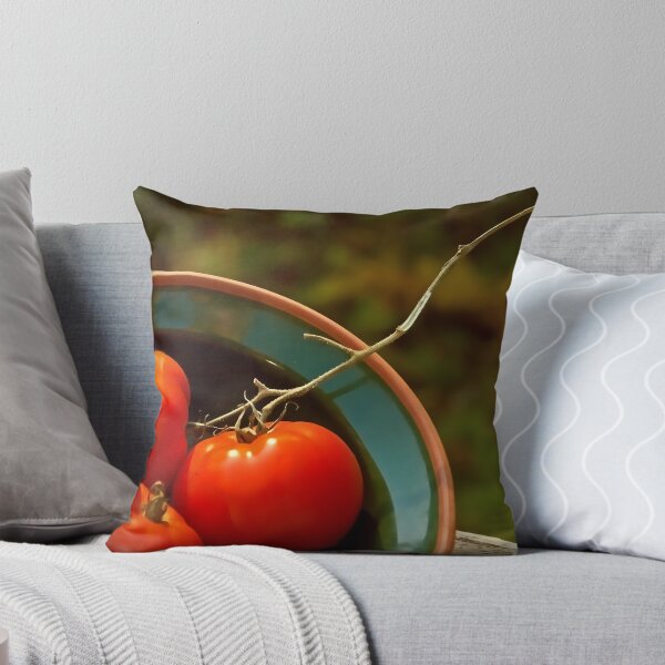 Aperçu de l'œuvre Tomatoes  créée et vendue par Dave  Higgins.