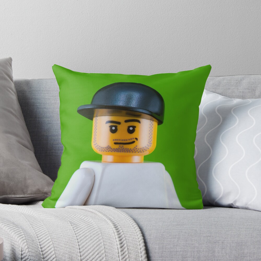 Mark Cavendish Portrait Throw Pillow