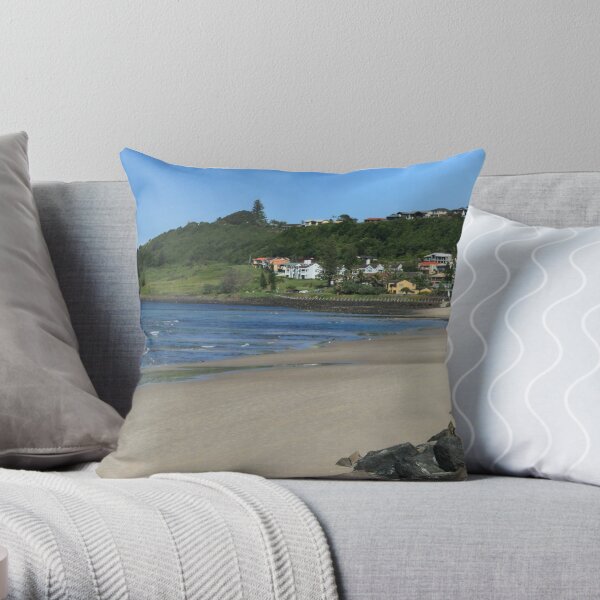 Seven Mile Beach - Lennox Head NSW Throw Pillow