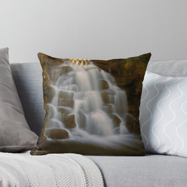 Artikelvorschau, My First Smooth Waterfall Shot! entworfen und verkauft von williamssl.