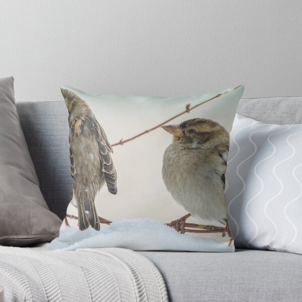 Artikelvorschau, House Sparrows On A Winter Day entworfen und verkauft von Gregory J Summers.
