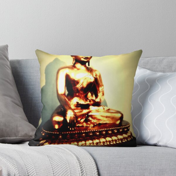 Artikelvorschau, Sakyamuni at point of enlightenment entworfen und verkauft von Chris Millar.