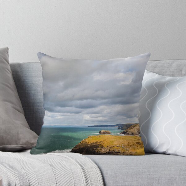 Aperçu de l'œuvre Tintagel Coast créée et vendue par kbrimson.