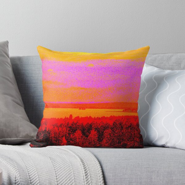 Sunset glow Throw Pillow