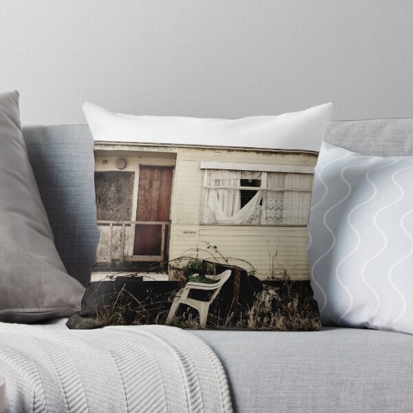 Summer Home Throw Pillow