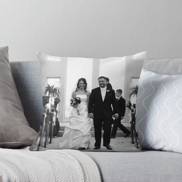 Artikelvorschau, Bride and Groom entworfen und verkauft von LaurelMuldowney.