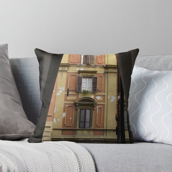 Aperçu de l'œuvre stacked windows créée et vendue par Anne Scantlebury.