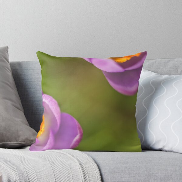 Artikelvorschau, Spring crocus entworfen und verkauft von ruthjulia.